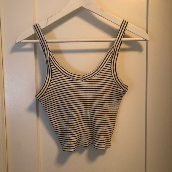 Cropped striped tank top - Picture 3 of 4